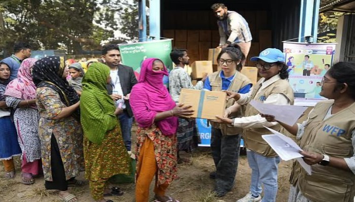 ​কড়াইল বস্তিতে আগুনে ক্ষতিগ্রস্তদের জরুরি খাদ্যসহায়তা ডব্লিউএফপির