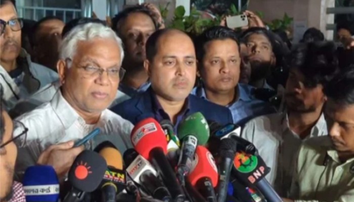 খালেদা জিয়া চিকিৎসা গ্রহণ করতে পারছেন