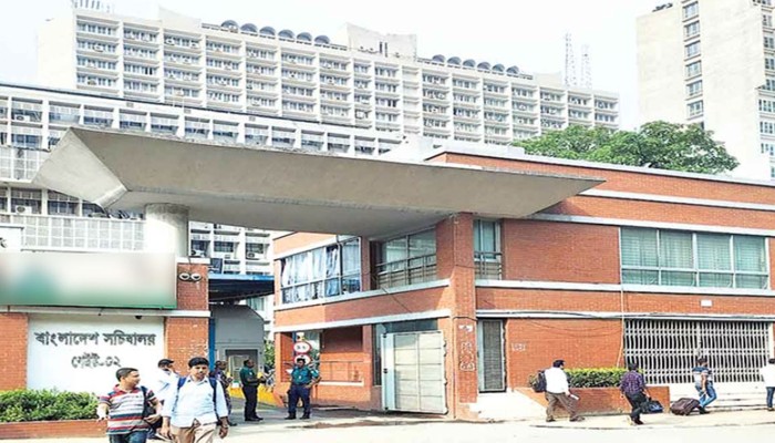 ​সচিবালয়ের আগুন নিয়ন্ত্রণে