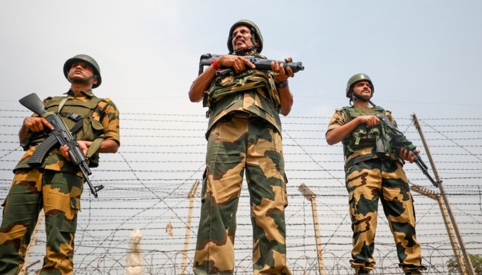 ​দুই বাংলাদেশিকে হত্যার পর পদ্মায় ভাসিয়ে দেয়ার অভিযোগ