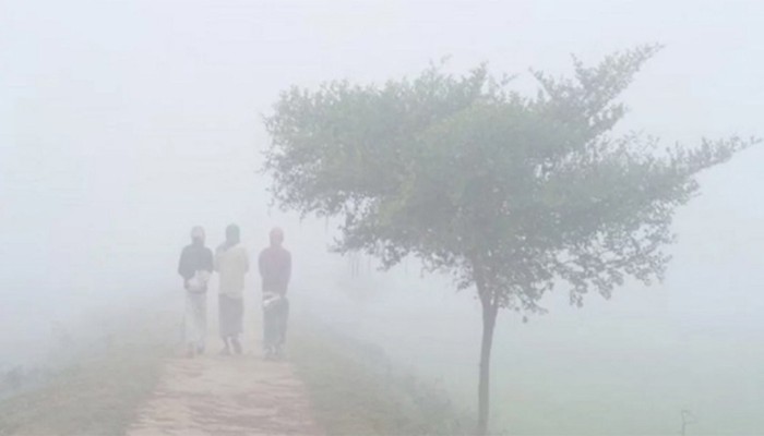 ​কুড়িগ্রামে কুয়াশা ও শীতের তীব্রতায় জনজীবন বিপর্যস্ত