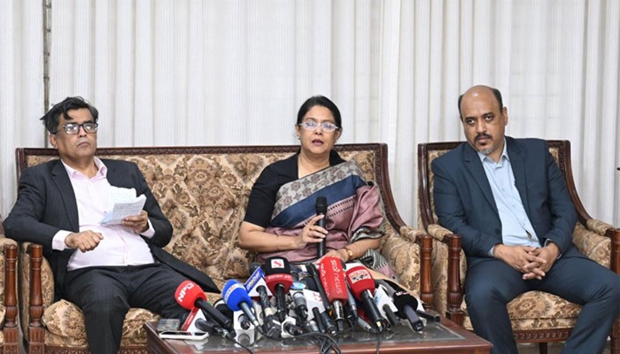 ​খালেদা জিয়া ছাড়া পরিবারের কেউ এসএসএফ নিরাপত্তা পাবেন না