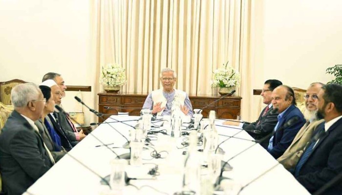 ​ইতিহাসের সেরা নির্বাচনের প্রতিশ্রুতি প্রধান উপদেষ্টার