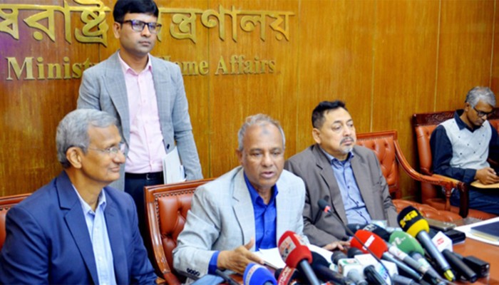 কিলিং বন্ধে আমার কাছে কোনো ম্যাজিক নেই : স্বরাষ্ট্র উপদেষ্টা