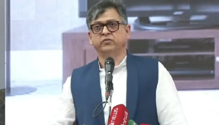 ‘১৯৪৭ থেকে ১৯৭১ পর্যন্ত যারা স্বাধীনতার  বিপক্ষে ছিলো  তাদের কথাও তুলে ধরতে হবে’