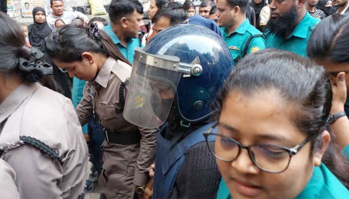 সুব্রত বাইনের মেয়ে রিমান্ডে