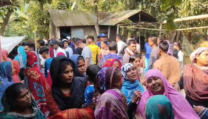 ​রাজবাড়ী‌তে অন্তঃসত্ত্বা গৃহবধূকে গলা কে‌টে হত্যা