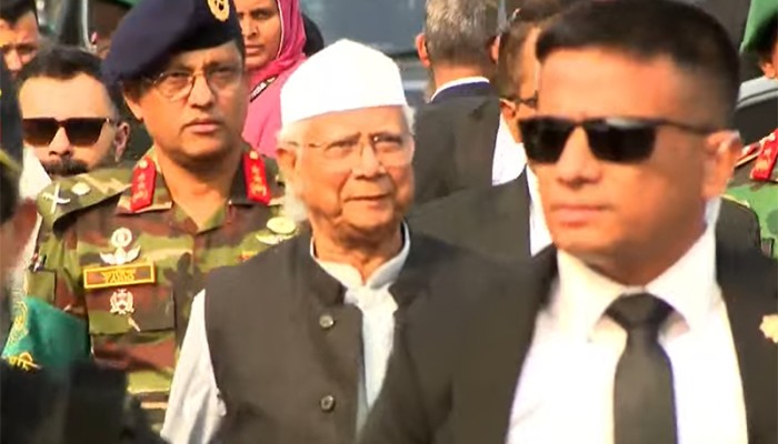 ​ওসমান হাদির জানাজা: উপস্থিত প্রধান উপদেষ্টা ও রাজনৈতিক নেতারা