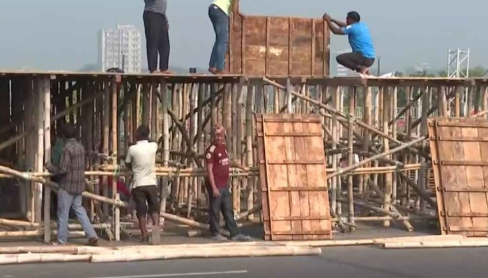 তারেক রহমানকে অভ্যর্থনায় ৩০০ ফিটে তৈরি হচ্ছে মঞ্চ