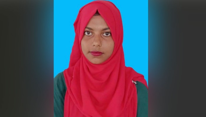 ​বিএনপি নেতার বসতঘরে দুর্বৃত্তের আগুন, মারা গেলেন দগ্ধ স্মৃতি