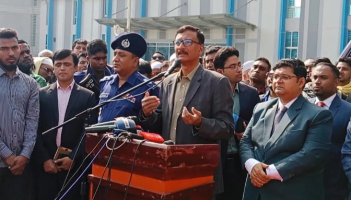 ​অন্তর্বর্তী সরকার কোনো দলের পক্ষে নয়: পররাষ্ট্র উপদেষ্টা