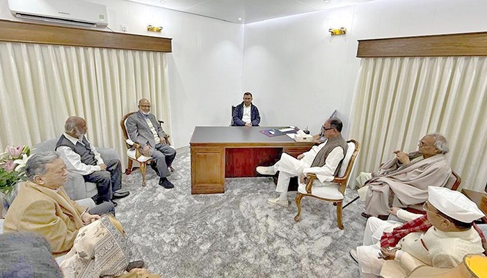 দেশে ফিরে প্রথমবার গুলশান কার্যালয়ে তারেক রহমান