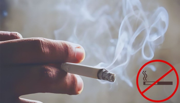 পাবলিক প্লেসে ধূমপান করলে ২ হাজার টাকা জরিমানা