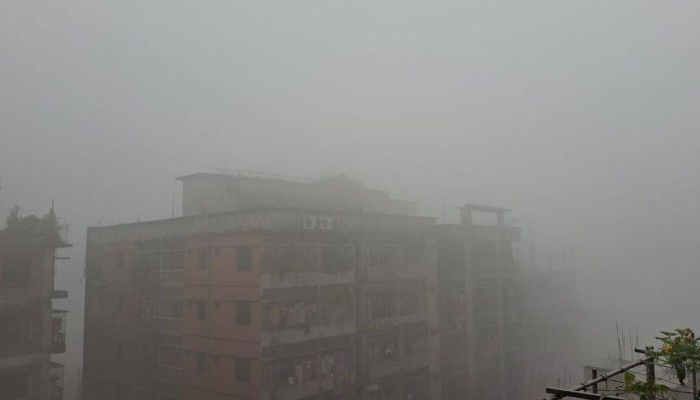 ​ঢাকায় জেকে বসেছে শীত