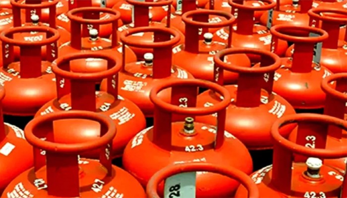 ​এলপিজি সংকট কৃত্রিম, জড়িতদের বিরুদ্ধে ব্যবস্থা নেওয়ার নির্দেশ