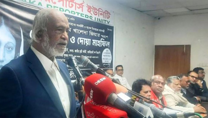 ​কোনো শক্তিই বিরাজনীতিকরণ করতে পারবে না: মঈন খান