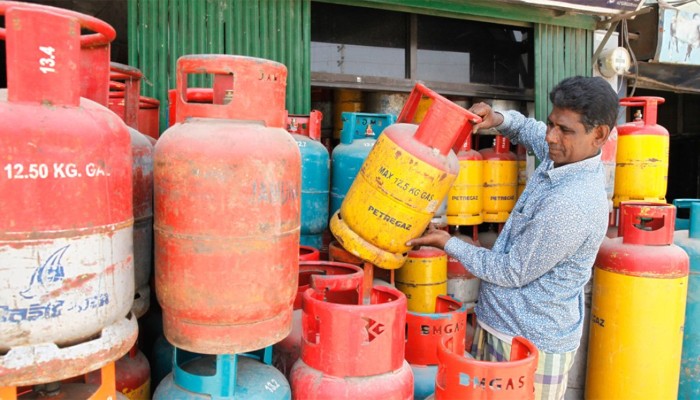 ​এলপিজি ধর্মঘট প্রত্যাহার, সরবরাহ স্বাভাবিকের আশ্বাস