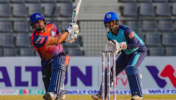 ​বিপিএল: রাজশাহীর ৪ উইকেটে জয়, নোয়াখালীর টানা ষষ্ঠ হার