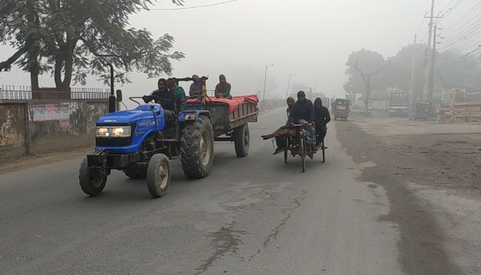 ​৭.৭ ডিগ্রি তাপমাত্রায় কাঁপছে পঞ্চগড়