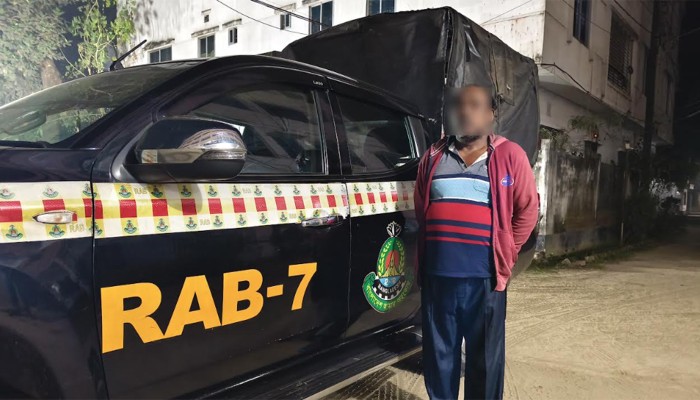 ​বড় ভাইকে কুপিয়ে খুন, ছোট ভাই গ্রেপ্তার