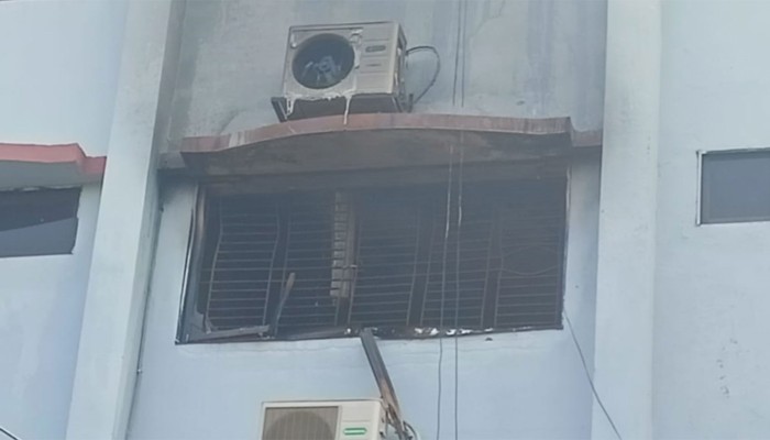 ​খুলনার সিআইডি অফিসে আগুন