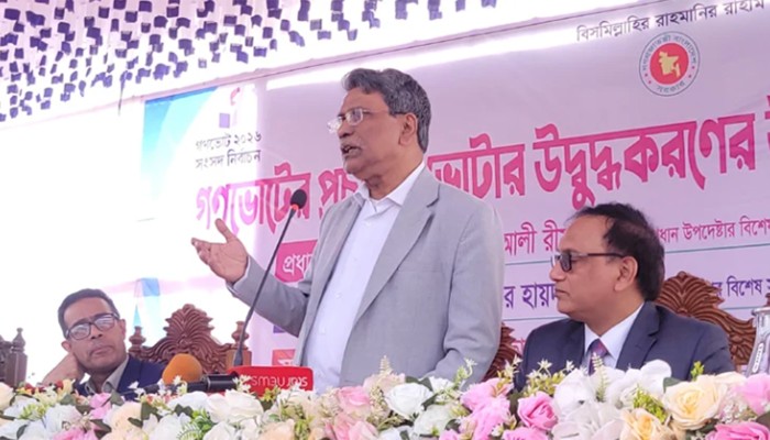 ​গণভোট ভবিষ্যৎ রাষ্ট্রব্যবস্থা নির্ধারণ করবে: আলী রীয়াজ