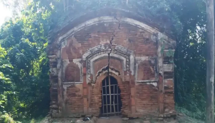 ​৫০০ বছরের পুরোনো ‘ইমামবাড়ি’ সংরক্ষণের দাবি