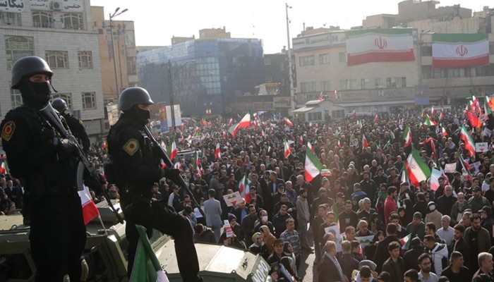 ​নিজস্ব ইন্টারনেট ও সোশ্যাল মিডিয়া আনছে ইরান