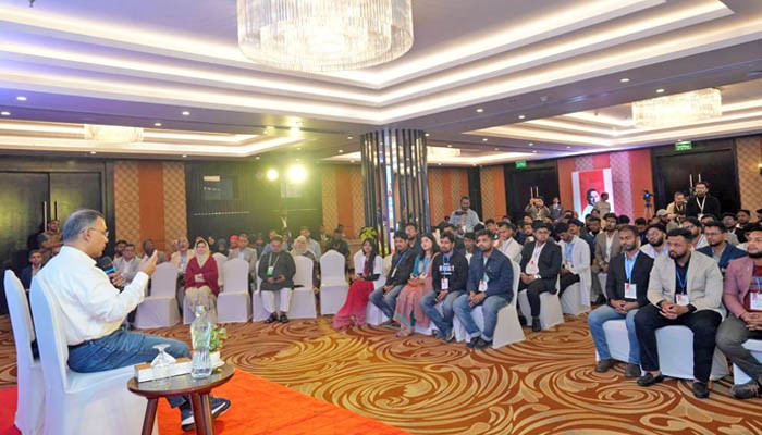 ​সিলেটে তরুণদের সঙ্গে তারেক রহমানের মতবিনিময়