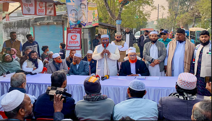 বিলেত থেকে এসে উনি তো এখন বড় মুফতি হয়ে গেছেন : গোলাম পরওয়ার