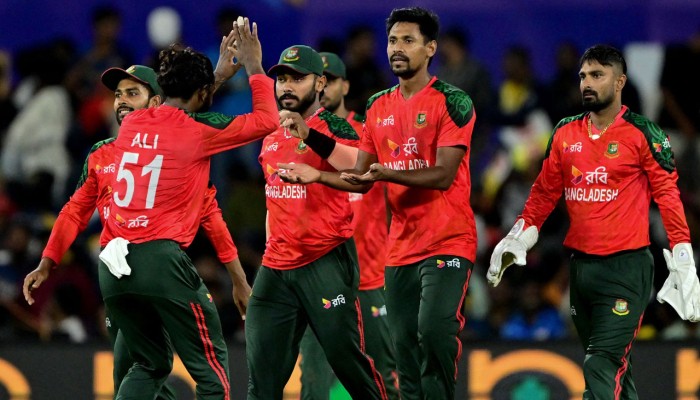 বিশ্বকাপে ফেরানো হতে পারে বাংলাদেশকে