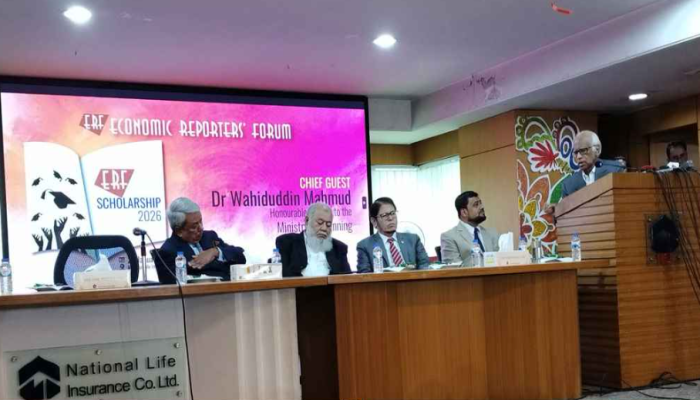 ​`ব্যাংকের ধস সামলাতে হাজার হাজার কোটি টাকা ছাপাতে হয়েছে'