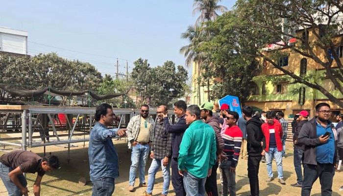 বৃহস্পতিবার নওগাঁয় যাচ্ছেন তারেক রহমান, চলছে মঞ্চ তৈরির প্রস্তুতি