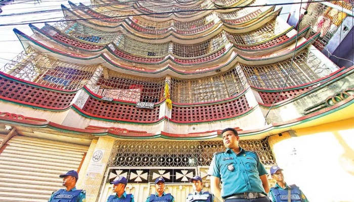 শেখ হাসিনাসহ ৮ জনের বিরুদ্ধে ট্রাইব্যুনালে অভিযোগ দাখিল