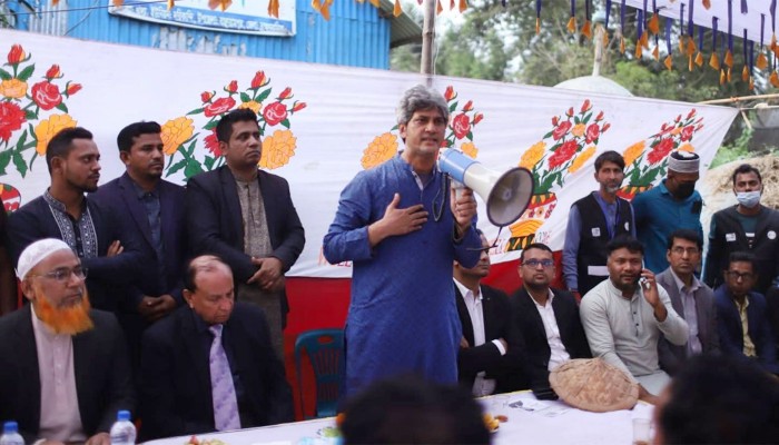 ​রাজনীতি কৌশলের খেলা, খুনাখুনি নয়: জোনায়েদ সাকি