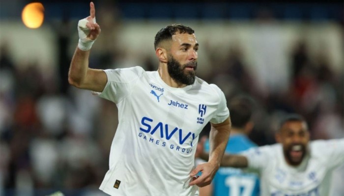 ​অভিষেকেই হ্যাটট্রিক, আল-হিলালে ঝড় তুলে বেনজেমার প্রত্যাবর্তন