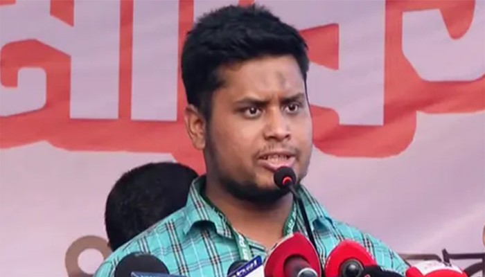 ​জালিয়াতির ভিডিও ঠেকাতে মোবাইল নিষিদ্ধ করেছে ইসি