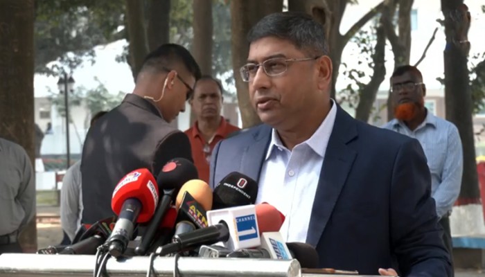 ​দেশবাসীকে নির্ভয়ে ভোট দেয়ার আহ্বান সেনাপ্রধানের