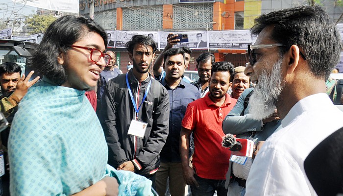 ​ঢাকা-৯ আসনে এগিয়ে ধানের শীষ, তৃতীয় স্থানে জারা