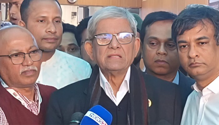 ​আগামী সরকারের বড় চ্যালেঞ্জ অর্থনীতি ও আইনশৃঙ্খলা: ফখরুল