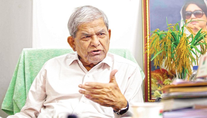 ‘ভালো সম্পর্ক চাই, তবে শেখ হাসিনাকে ফেরত দেওয়া উচিত’