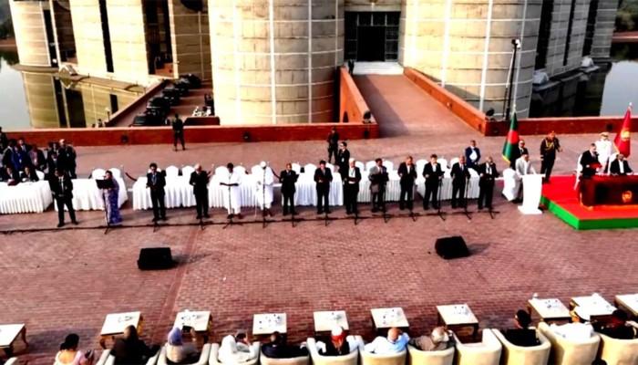 ​শপথ নিলেন মন্ত্রিসভার সদস্যরা