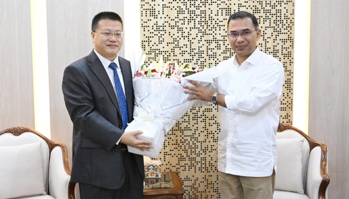 প্রধানমন্ত্রীকে চীন সফরের আমন্ত্রণ