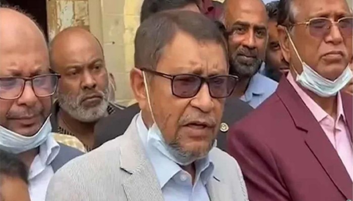 ​মশার যন্ত্রণা থেকে নগরবাসীকে দ্রুত স্বস্তি দিতে কাজ চলছে: স্বাস্থ্যমন্ত্রী