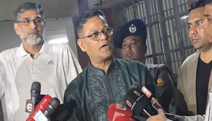 ​মোহাম্মদপুরে আমি নিজেও ছিনতাইয়ের শিকার হয়েছিলাম: আইজিপি