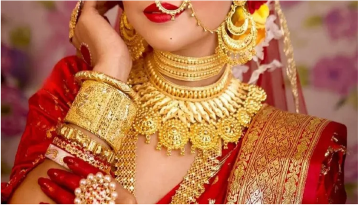 সোনার ভরি দুই লাখ ৭৪ হাজার ছাড়াল