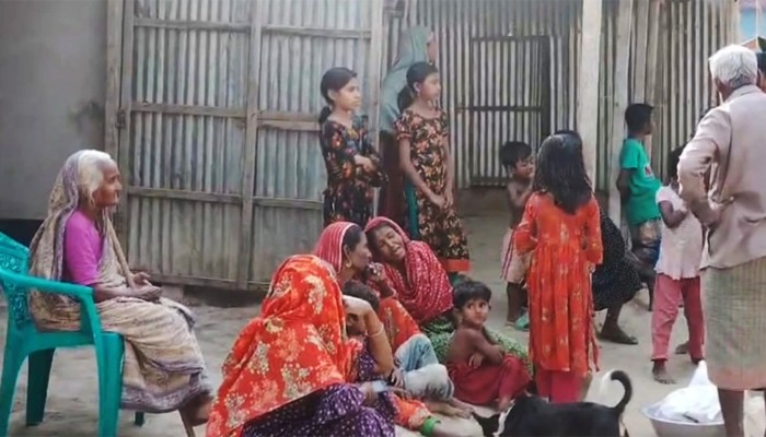 ​সিরাজগঞ্জে খাস পুকুরে মাছ ধরা নিয়ে সংঘর্ষে নিহত ২