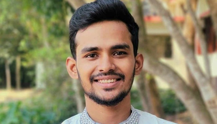 সমঝোতা করে চলতে না পারাই বিপজ্জনক হয়ে উঠেছে: আসিফ মাহমুদ