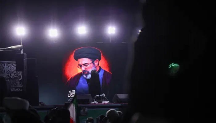 ​দায়িত্ব নেয়ার পরেই ইসরায়েলে ক্ষেপণাস্ত্র হামলার ইঙ্গিত মুজতবার