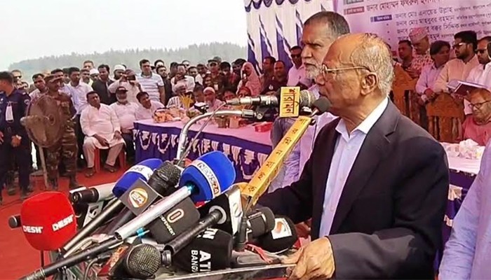 ​মুছাপুর রেগুলেটর না থাকায় নদী ভাঙন রোধ করা যাচ্ছে না: পরিবেশ মন্ত্রী